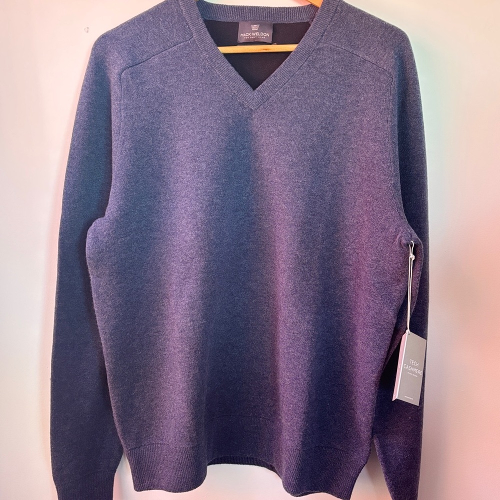 Mack Weldon Classic V-Neck Sweater in Navy